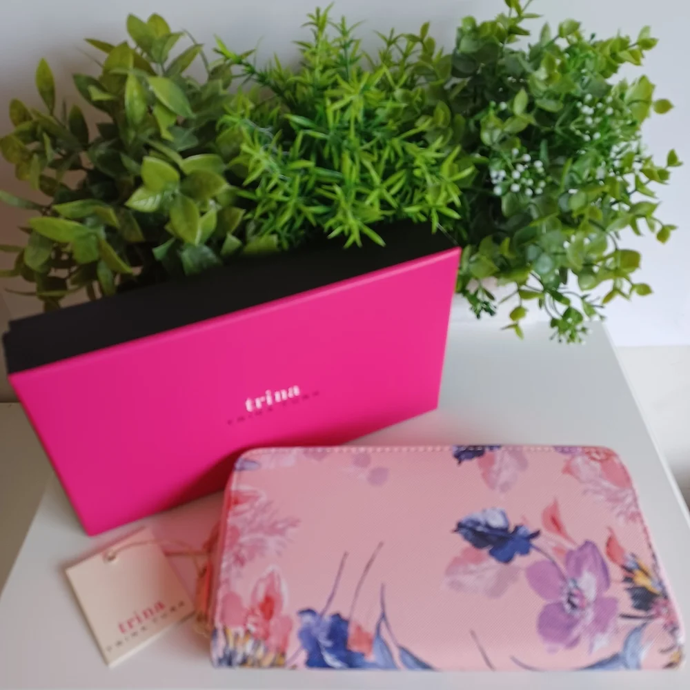 Trina Turk Pink Floral Multi-Compartment Wallet